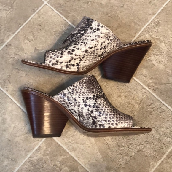 Vince Camuto Shoes - Vince Camuto Slides/heels